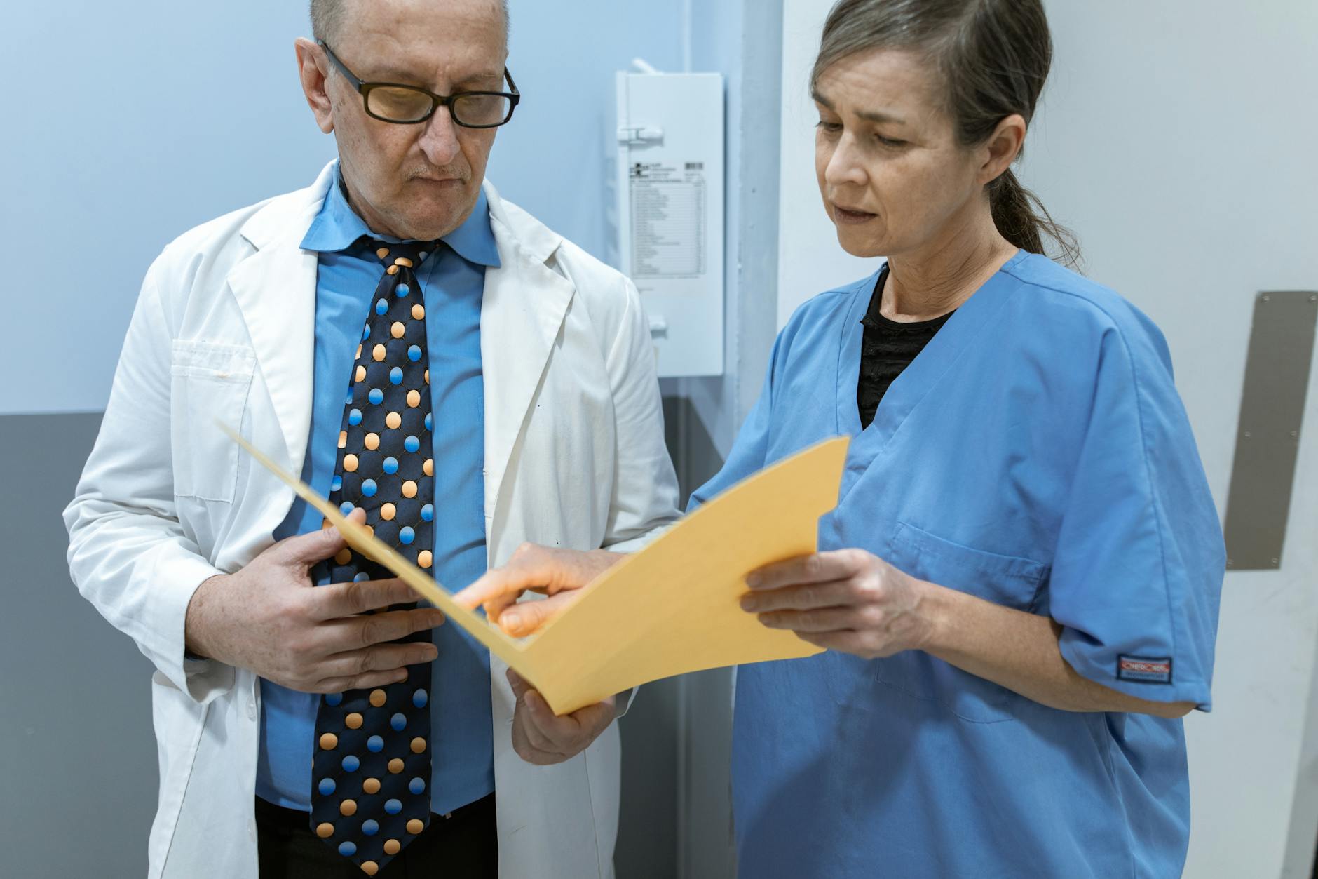 Maximizing Patient Trust Through Effective Doctor Reviews